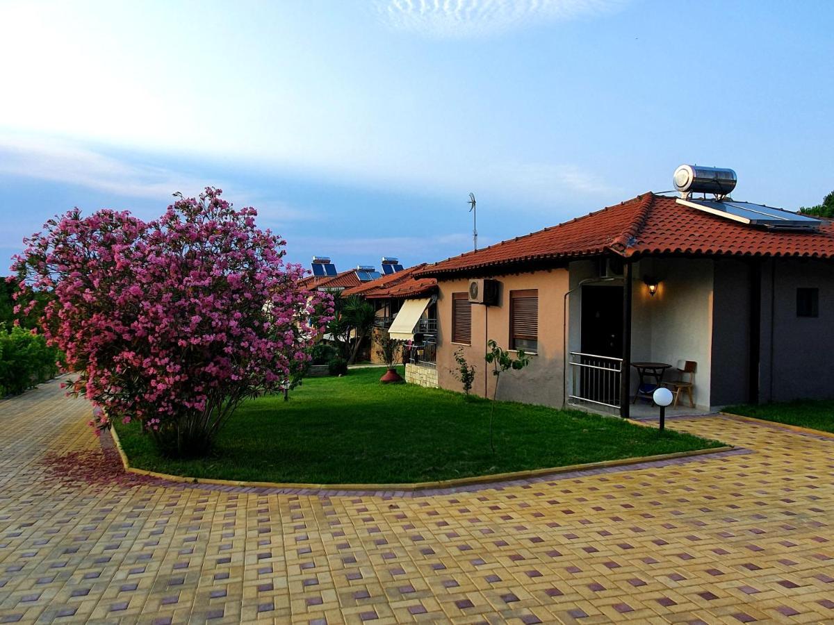 Katina'S House Apartment Вурвуру Екстериор снимка