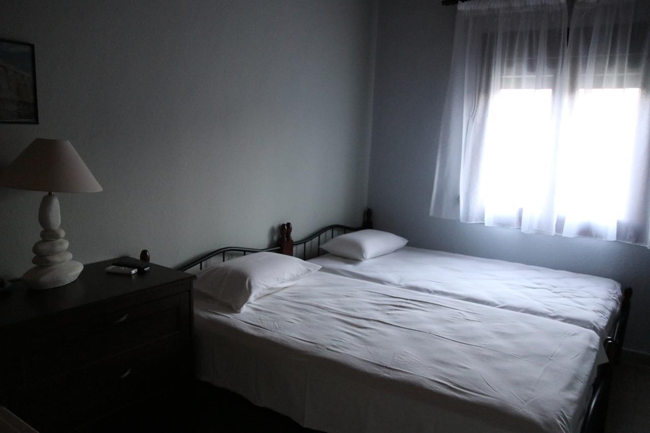 Katina'S House Apartment Вурвуру Екстериор снимка